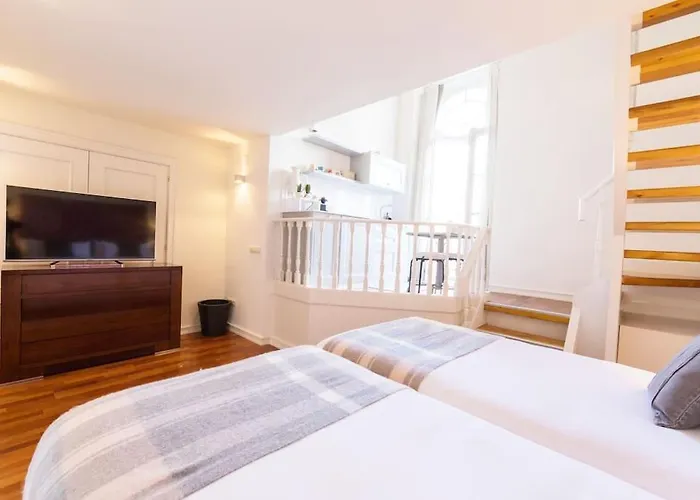 P Sanz 1, 411 By Ybh Apartment *